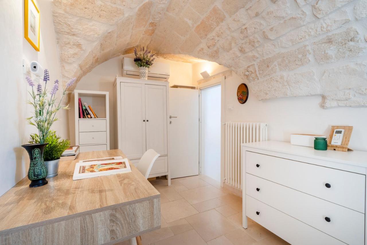 Casa Sunset - Amazing Ostuni View & Two Terraces Villa Exterior photo